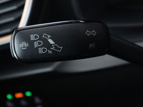 CUPRA Leon Sportstourer 1.4 TSI eHybrid PHEV VZ | Trekhaak Wegklapbaar | Stuurverwarming | Full LED | Camera | Stoelverwarming | Apple Carplay