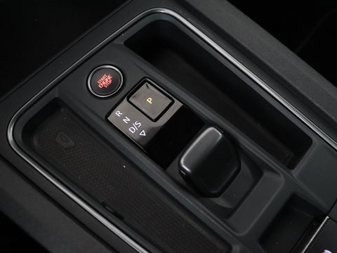 CUPRA Leon Sportstourer 1.4 TSI eHybrid PHEV VZ | Trekhaak Wegklapbaar | Stuurverwarming | Full LED | Camera | Stoelverwarming | Apple Carplay