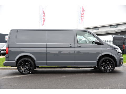 Volkswagen Transporter 2.0 TDI L2H1 Bulli Virtual, Cruise, Carplay, Automaat, Multimedia, Sensoren, 150PK, Trekhaak, LED, UNIEK!