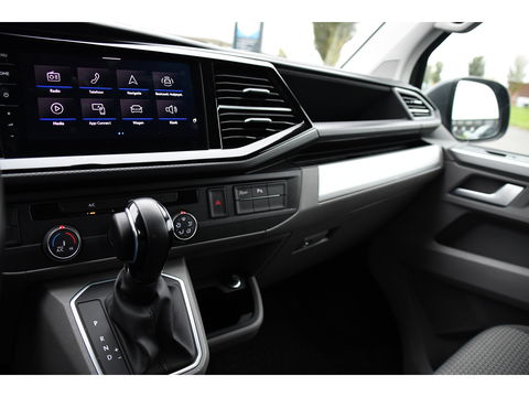 Volkswagen Transporter 2.0 TDI L2H1 Bulli Virtual, Cruise, Carplay, Automaat, Multimedia, Sensoren, 150PK, Trekhaak, LED, UNIEK!