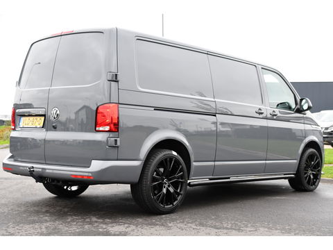 Volkswagen Transporter 2.0 TDI L2H1 Bulli Virtual, Cruise, Carplay, Automaat, Multimedia, Sensoren, 150PK, Trekhaak, LED, UNIEK!
