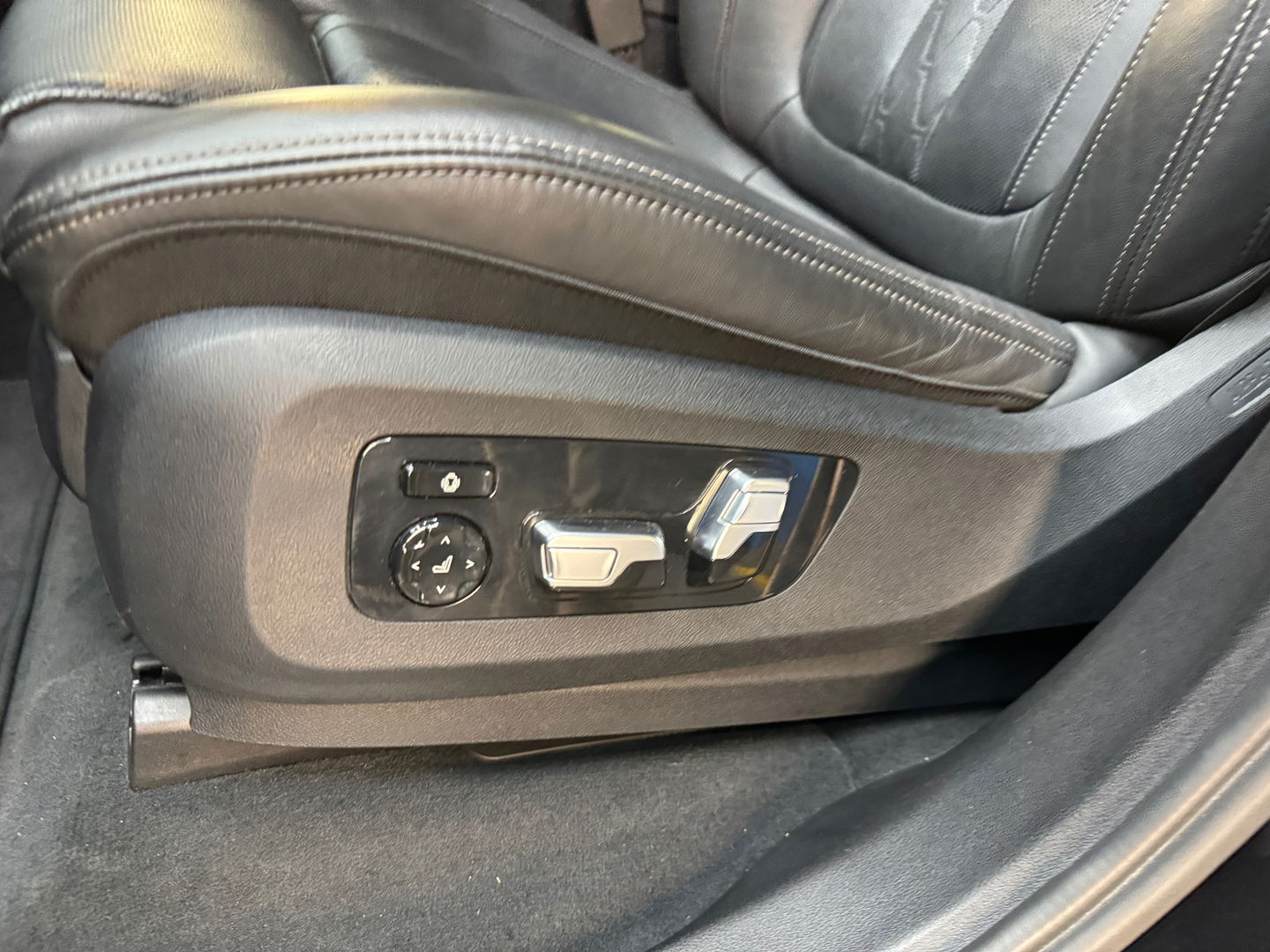BMW X5 XDrive45e High Exec M Sport Pano|HuD|Skylounge|Memory