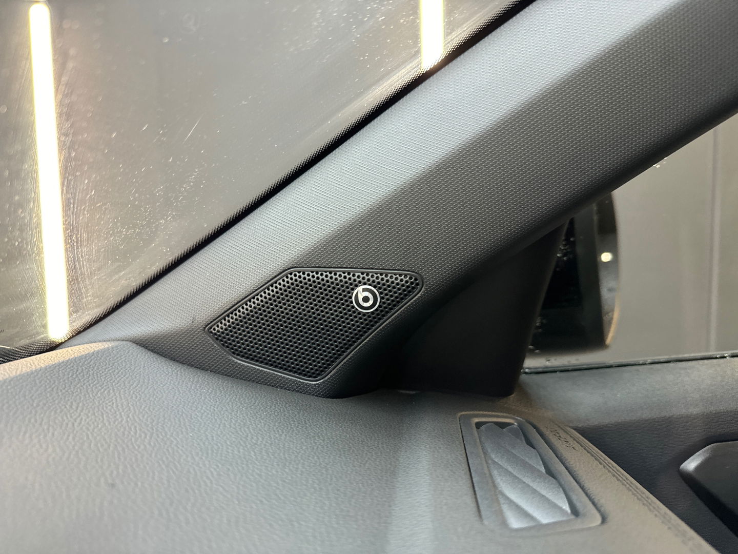 Volkswagen T-Roc R 2.0 TSI 4M Pano|Beats|Keyless|IQ|Camera