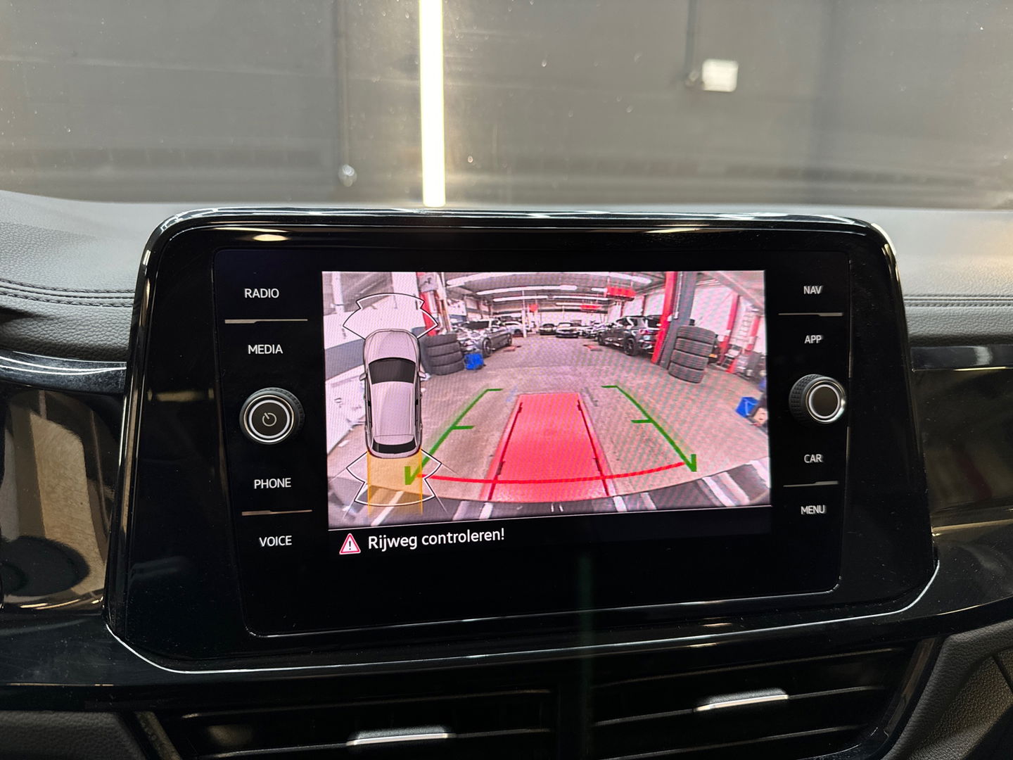 Volkswagen T-Roc R 2.0 TSI 4M Pano|Beats|Keyless|IQ|Camera