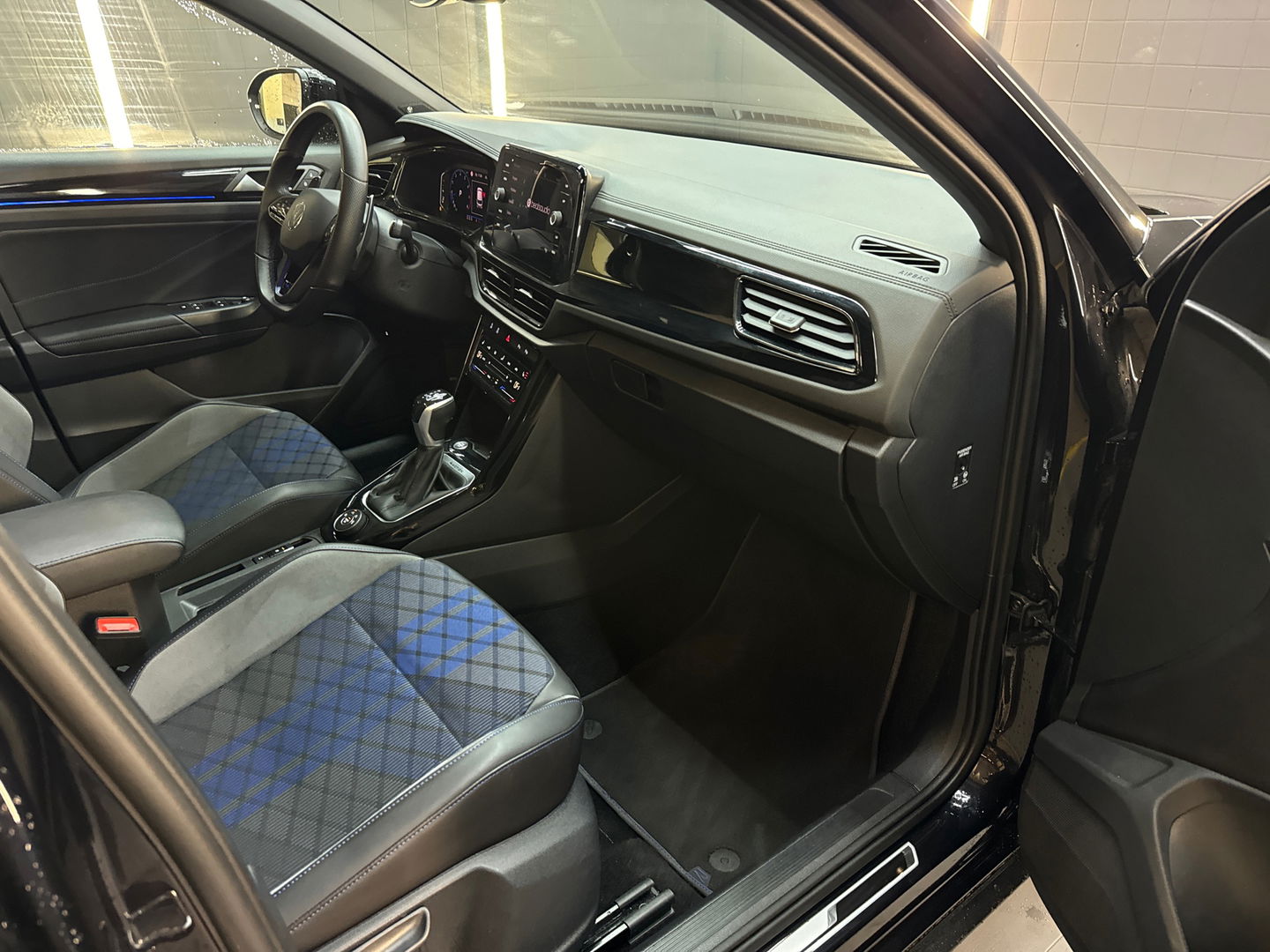 Volkswagen T-Roc R 2.0 TSI 4M Pano|Beats|Keyless|IQ|Camera