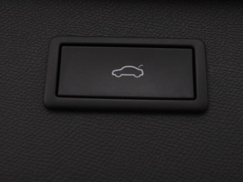 CUPRA Formentor 1.4 e-Hybrid VZ | 245pk | Stoel & stuurverwarming | Carplay | Camera | Adaptive cruise | Navigatie | Sfeerverlichting | Keyless | Full LED | PHEV