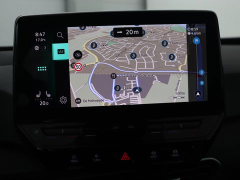 Volkswagen ID.3 Life 58 kWh | Carplay | Sfeerverlichting | Cruise Control | Stoelverwarming | Stuurverwarming | Parkeersensor | Navigatie | Climate controle