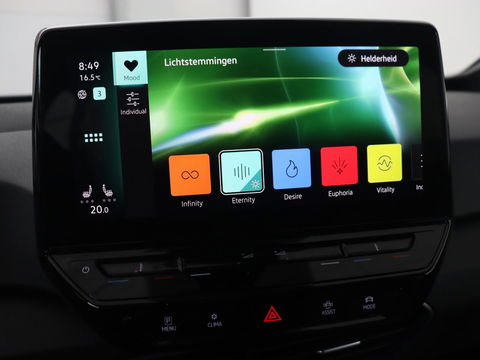 Volkswagen ID.3 Life 58 kWh | Carplay | Sfeerverlichting | Cruise Control | Stoelverwarming | Stuurverwarming | Parkeersensor | Navigatie | Climate controle