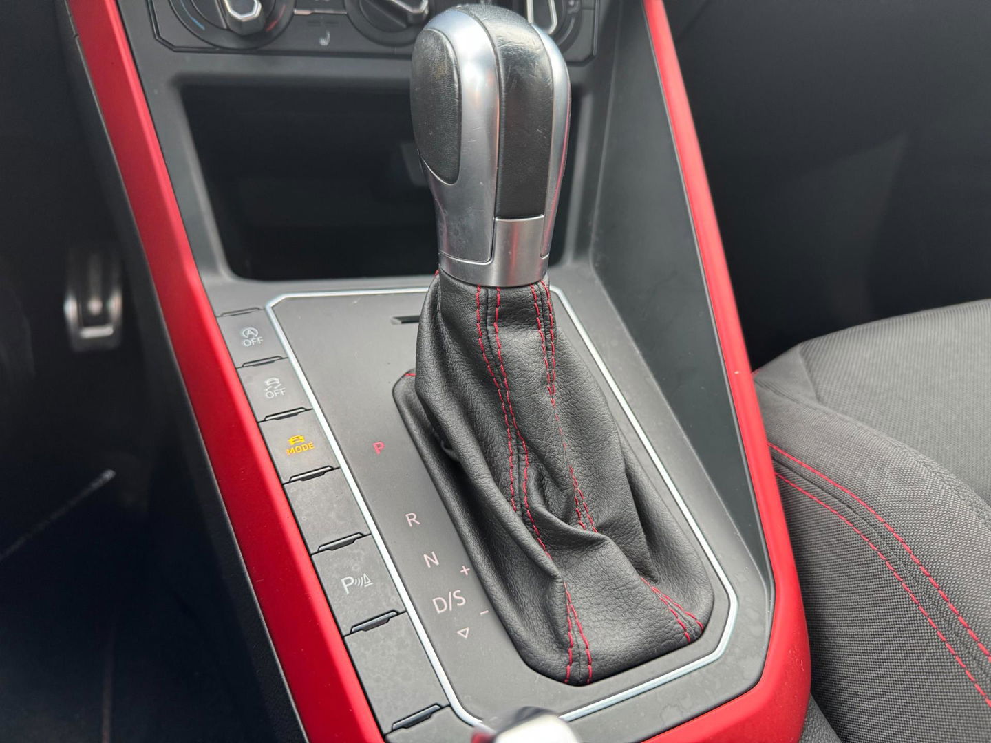 Volkswagen Polo 2.0 TSI GTI DSG Led Virtual Navi Stoelverw. 200 PK