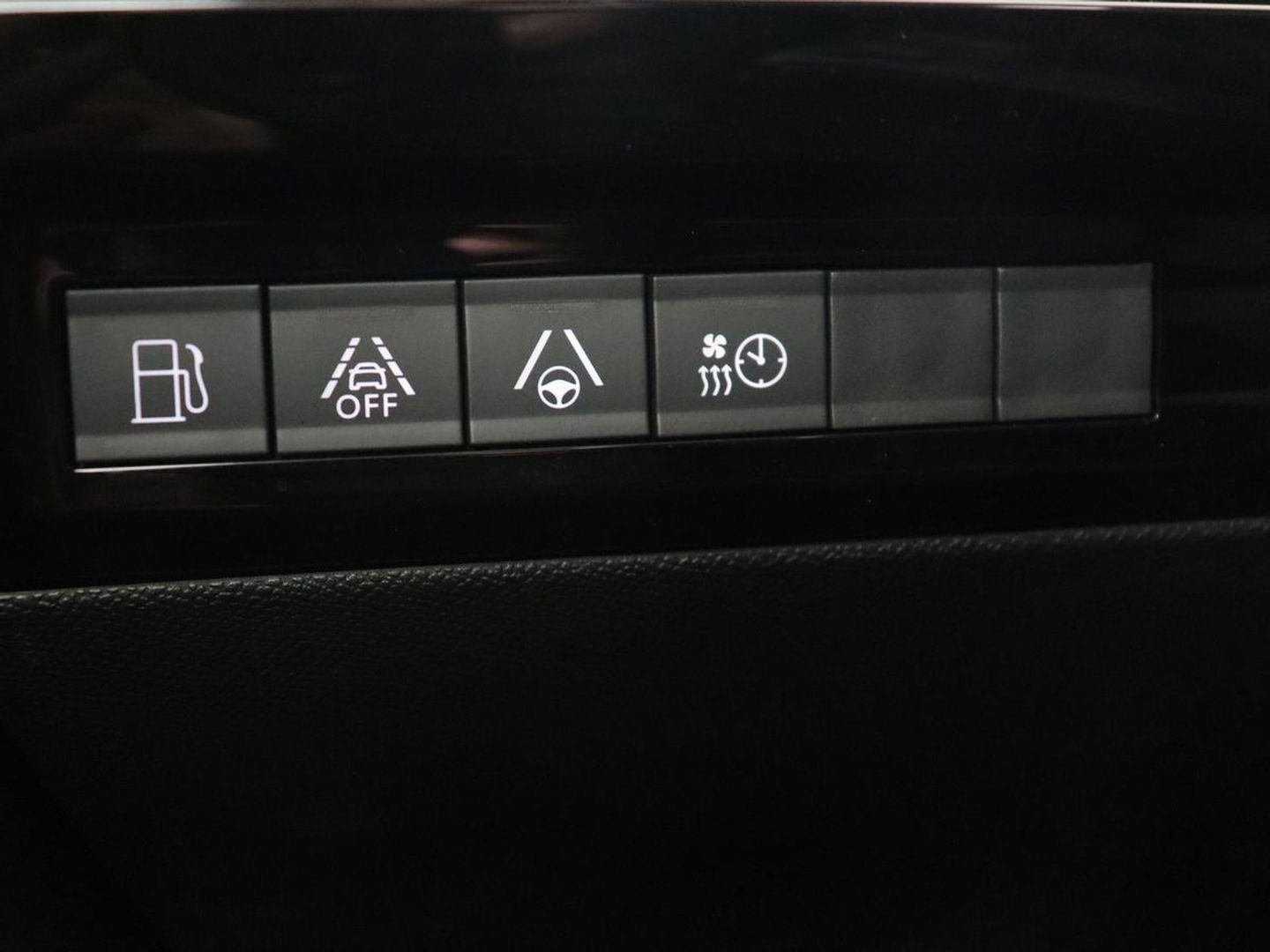 Peugeot 508 1.6 HYbrid 225 GT | Leder | Focal Sound | Stoelverwarming | Adaptive cruise | Carplay | Massage | Memory | Navigatie | PHEV | Plug In