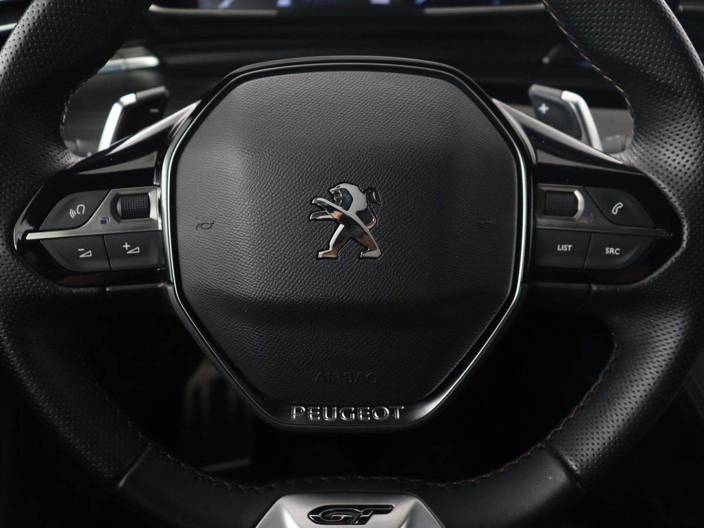Peugeot 508 1.6 HYbrid 225 GT | Leder | Focal Sound | Stoelverwarming | Adaptive cruise | Carplay | Massage | Memory | Navigatie | PHEV | Plug In