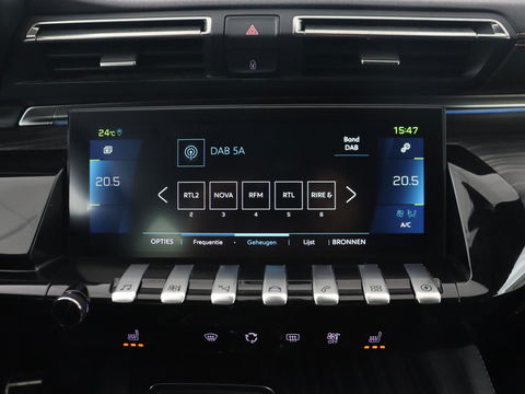 Peugeot 508 1.6 HYbrid 225 GT | Leder | Focal Sound | Stoelverwarming | Adaptive cruise | Carplay | Massage | Memory | Navigatie | PHEV | Plug In