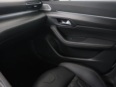 Peugeot 508 1.6 HYbrid 225 GT | Leder | Focal Sound | Stoelverwarming | Adaptive cruise | Carplay | Massage | Memory | Navigatie | PHEV | Plug In