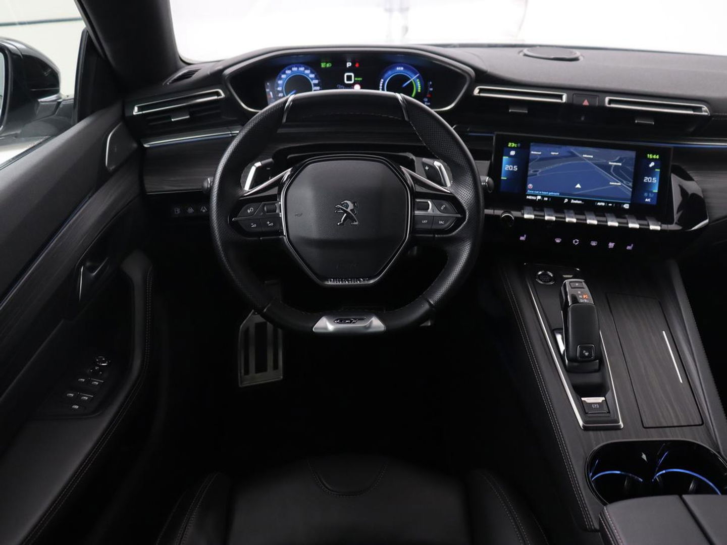 Peugeot 508 1.6 HYbrid 225 GT | Leder | Focal Sound | Stoelverwarming | Adaptive cruise | Carplay | Massage | Memory | Navigatie | PHEV | Plug In