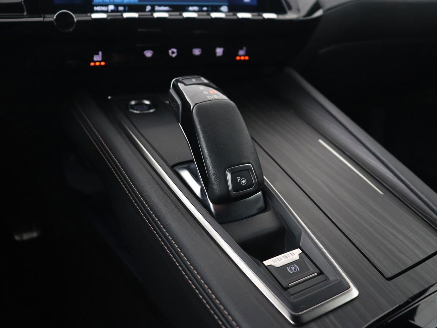 Peugeot 508 1.6 HYbrid 225 GT | Leder | Focal Sound | Stoelverwarming | Adaptive cruise | Carplay | Massage | Memory | Navigatie | PHEV | Plug In