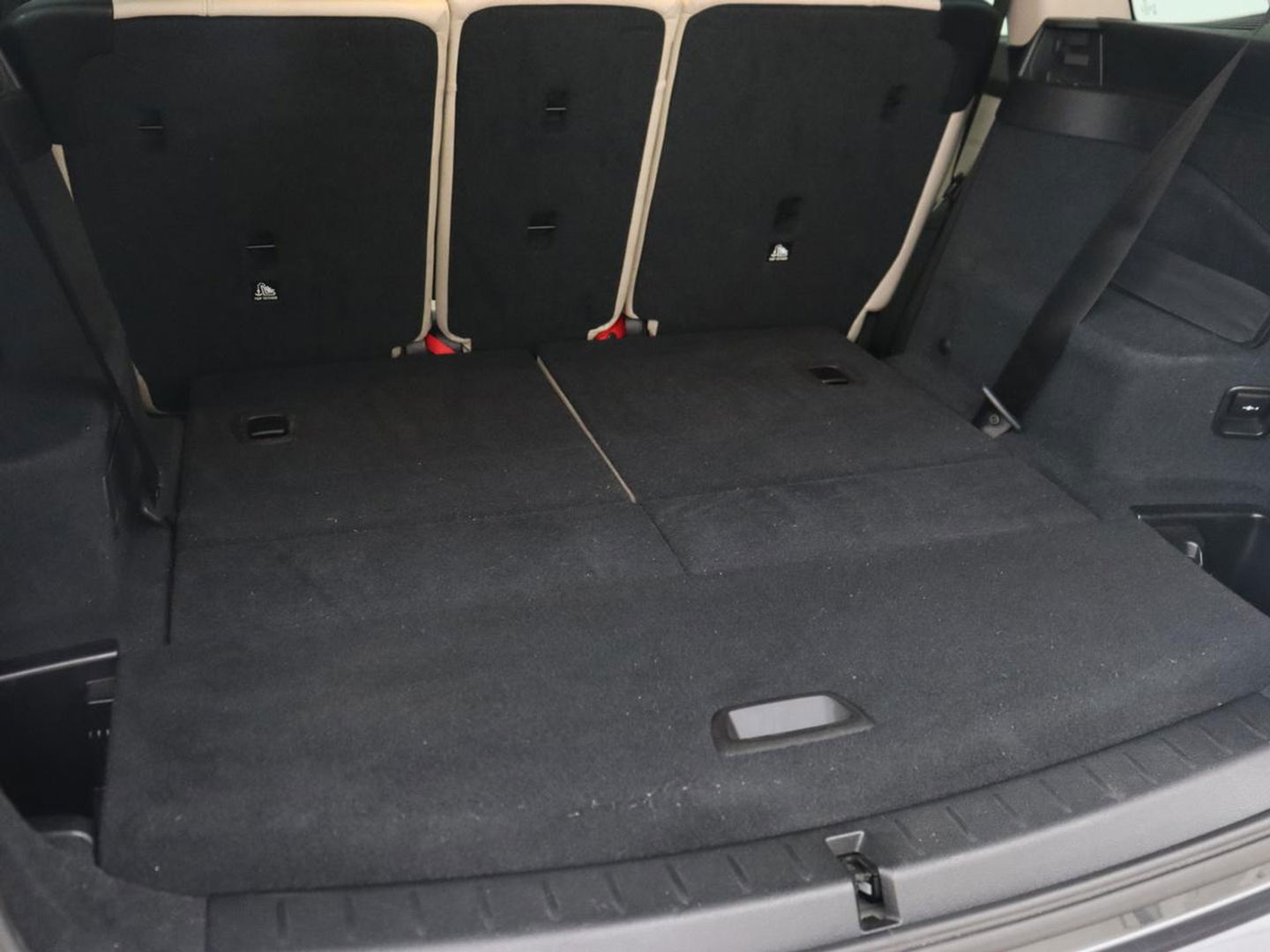 BMW 2 Serie Gran Tourer 218i High Executive Edition | 7-persoons | Automaat | Camera | Sfeerverlichting | Carplay | Cruise Control | Stoelverwarming | LED | Leder | Climate controle