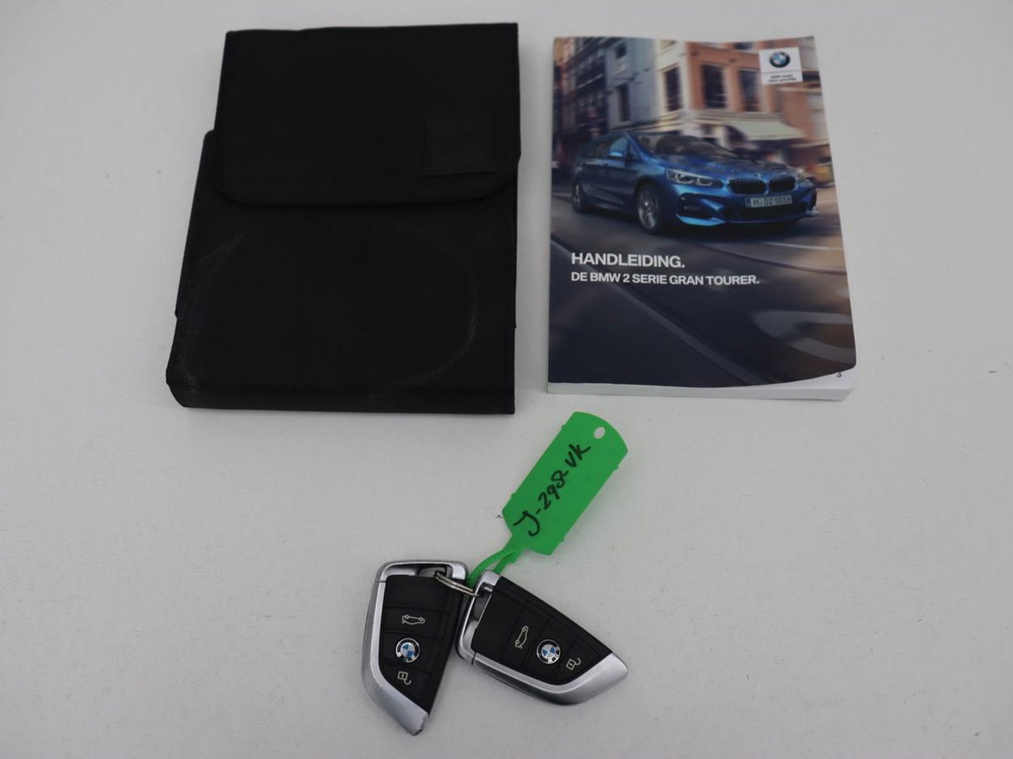 BMW 2 Serie Gran Tourer 218i High Executive Edition | 7-persoons | Automaat | Camera | Sfeerverlichting | Carplay | Cruise Control | Stoelverwarming | LED | Leder | Climate controle