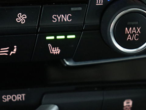 BMW 2 Serie Gran Tourer 218i High Executive Edition | 7-persoons | Automaat | Camera | Sfeerverlichting | Carplay | Cruise Control | Stoelverwarming | LED | Leder | Climate controle