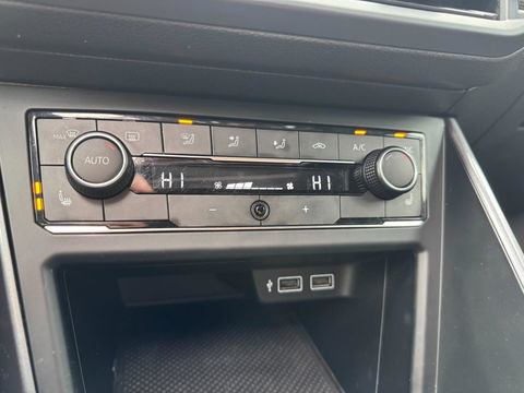 Volkswagen Polo 1.0 TSI Highline DSG R Line Panorama Camera Led Virtual