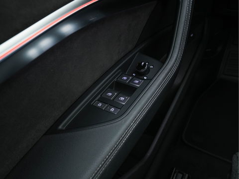 Audi e-tron Sportback 50 Quattro S-line Edition 71 kWh [ 3-Fase ] { SOH-100%} (INCL-BTW) *PANO | LEATHER-FABRIC | FULL-LED | ADAPTIVE-CRUISE | MEMORY-PACK | AIR-SUSPENSION | DIGI-COCKPIT | HEATED-SPORTSEATS | NAVI-FULLMAP | ECC | PDC | CRUISE | 20''ALU*