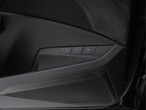 Audi e-tron Sportback 50 Quattro S-line Edition 71 kWh [ 3-Fase ] { SOH-100%} (INCL-BTW) *PANO | LEATHER-FABRIC | FULL-LED | ADAPTIVE-CRUISE | MEMORY-PACK | AIR-SUSPENSION | DIGI-COCKPIT | HEATED-SPORTSEATS | NAVI-FULLMAP | ECC | PDC | CRUISE | 20''ALU*