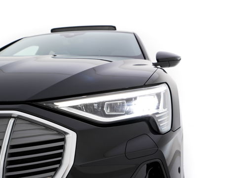 Audi e-tron Sportback 50 Quattro S-line Edition 71 kWh [ 3-Fase ] { SOH-100%} (INCL-BTW) *PANO | LEATHER-FABRIC | FULL-LED | ADAPTIVE-CRUISE | MEMORY-PACK | AIR-SUSPENSION | DIGI-COCKPIT | HEATED-SPORTSEATS | NAVI-FULLMAP | ECC | PDC | CRUISE | 20''ALU*
