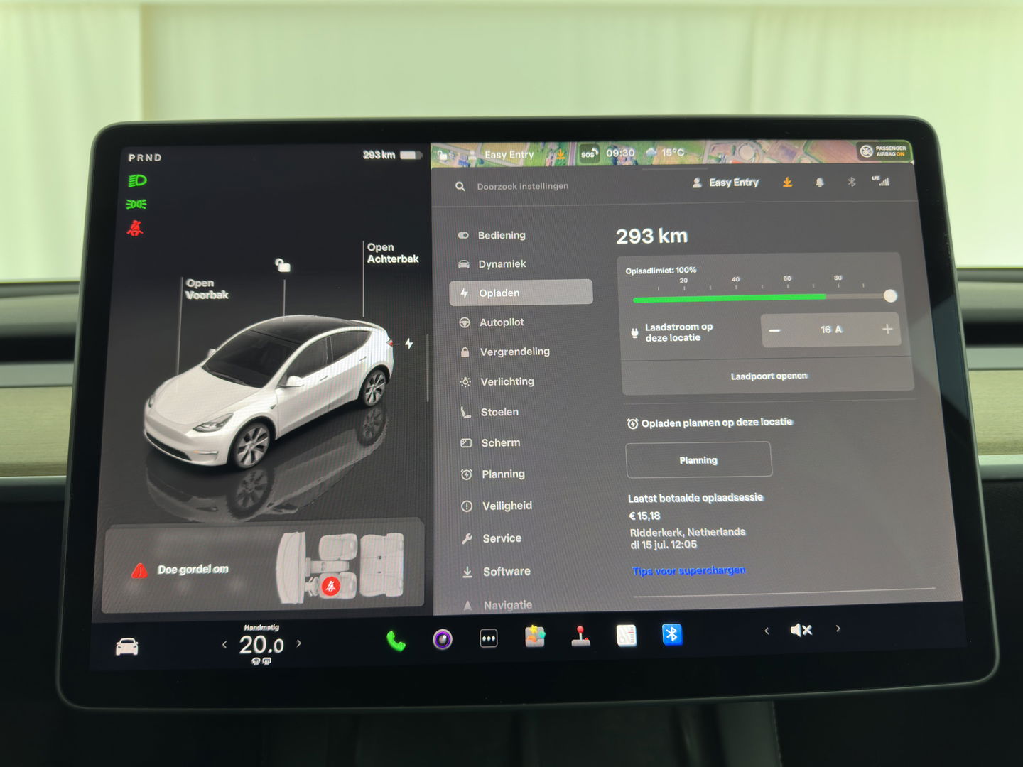 Tesla Model Y RWD 58 kWh [ 3-Fase ] {SOH-93%} (INCL-BTW) Aut. *PANO | AUTO-PILOT | LUXURY-LEATHER | TOP-VIEW | NAVI-FULLMAP | MATRIX-LED | DIGI-COCKPIT | KEYLESS | CAMERA | DAB+ | HEATED-COMFORTSEATS | PRIVACY-GLASS*