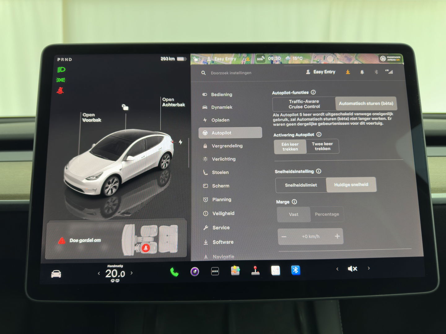 Tesla Model Y RWD 58 kWh [ 3-Fase ] {SOH-93%} (INCL-BTW) Aut. *PANO | AUTO-PILOT | LUXURY-LEATHER | TOP-VIEW | NAVI-FULLMAP | MATRIX-LED | DIGI-COCKPIT | KEYLESS | CAMERA | DAB+ | HEATED-COMFORTSEATS | PRIVACY-GLASS*