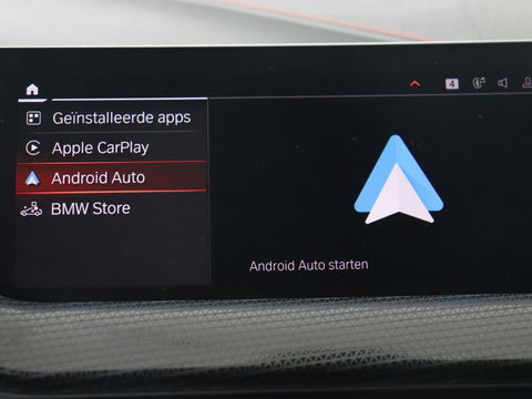BMW 1-serie 118i High Executive | Sport line | Automaat | Carplay | Navigatie | DAB | Sfeerverlichting | Stoelverwarming | Climate controle | Cruise control | Half Leder