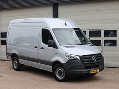 Mercedes-Benz eSprinter 314 56 kWh WLPT 181 km - L2H2 RWD - AC + DC Snelladen - WB 367 cm