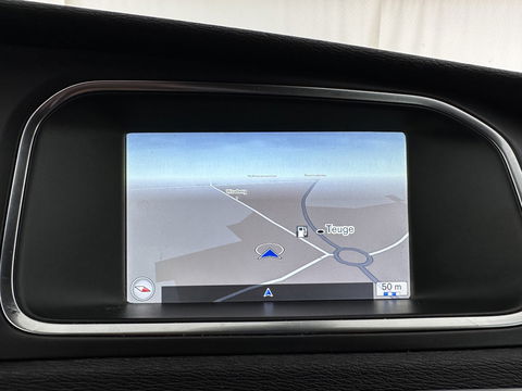 Volvo V40 2.0 D2 R-Design-Sportpack Business *LEATHER-ALCANTARA | XENON | NAVI-FULLMAP | HEATED-SPORTSEATS | ECC | PRIVACY-GLASS | PDC | CRUISE | 18''ALU*