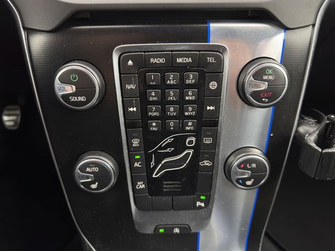 Volvo V40 2.0 D2 R-Design-Sportpack Business *LEATHER-ALCANTARA | XENON | NAVI-FULLMAP | HEATED-SPORTSEATS | ECC | PRIVACY-GLASS | PDC | CRUISE | 18''ALU*