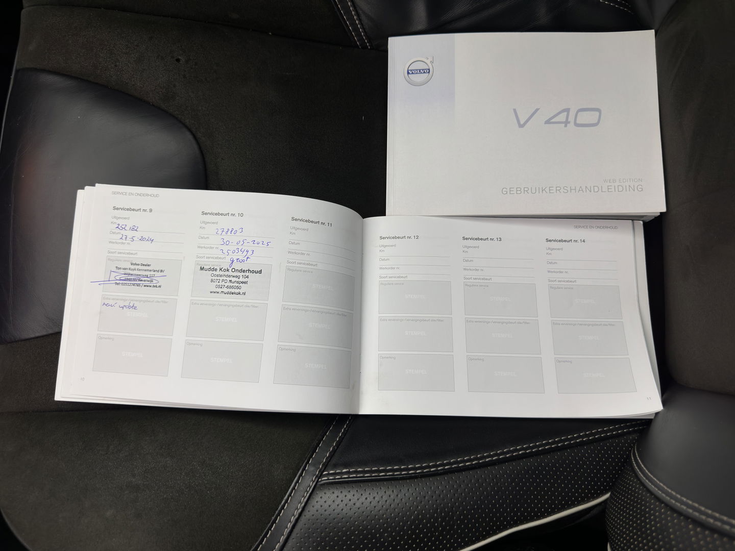 Volvo V40 2.0 D2 R-Design-Sportpack Business *LEATHER-ALCANTARA | XENON | NAVI-FULLMAP | HEATED-SPORTSEATS | ECC | PRIVACY-GLASS | PDC | CRUISE | 18''ALU*