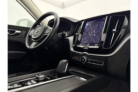 Volvo XC60 2.0 Recharge T6 AWD 290PK Inscription | Panoramadak | Virtual Cockpit | Camera | Carplay | LED | Parkeersens. | 18"LMV