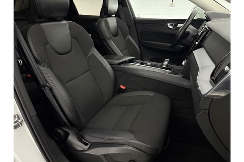 Volvo XC60 2.0 Recharge T6 AWD 290PK Inscription | Panoramadak | Virtual Cockpit | Camera | Carplay | LED | Parkeersens. | 18"LMV