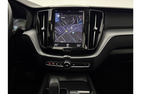 Volvo XC60 2.0 Recharge T6 AWD 290PK Inscription | Panoramadak | Virtual Cockpit | Camera | Carplay | LED | Parkeersens. | 18"LMV