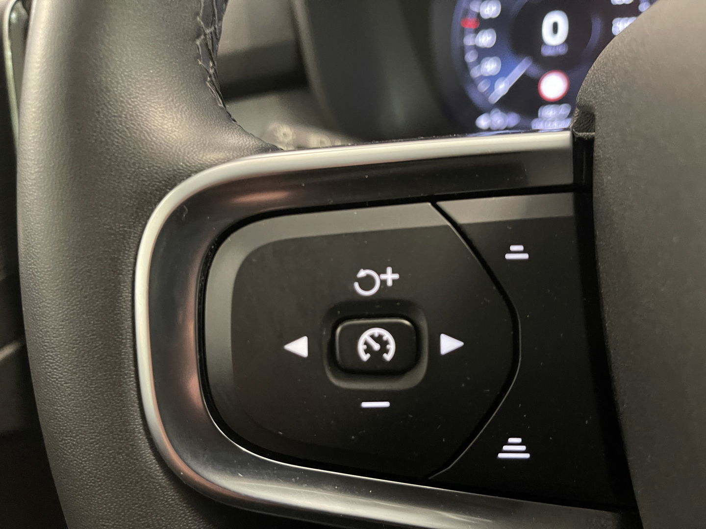 Volvo XC40 T4 Recharge Inscription 213 pk