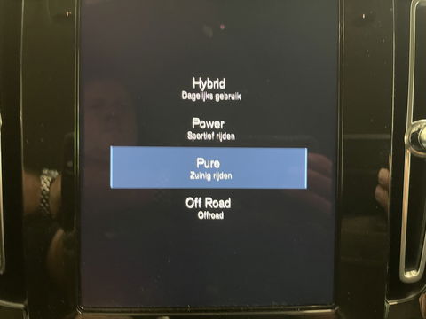 Volvo XC40 T4 Recharge Inscription 213 pk