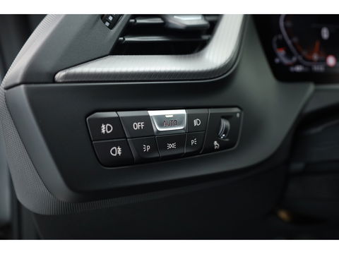 BMW 2 Serie Gran Coupé 218i M Sport | Navi | LED | Apple CarPlay | 19'' | Cruise | Clima | PDC