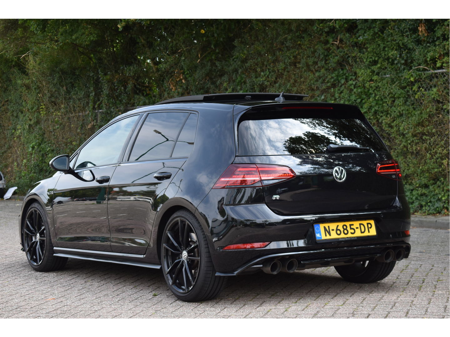 Volkswagen Golf 2.0 TSI 4Motion R Performance Pack | Akrapovic | Pano.dak | Camera | VItrual Cockpit | Keyless | Carplay | Full LED