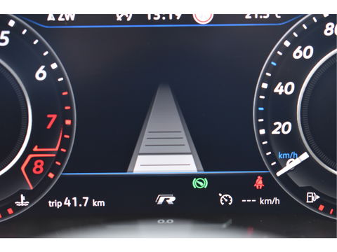 Volkswagen Golf 2.0 TSI 4Motion R Performance Pack | Akrapovic | Pano.dak | Camera | VItrual Cockpit | Keyless | Carplay | Full LED