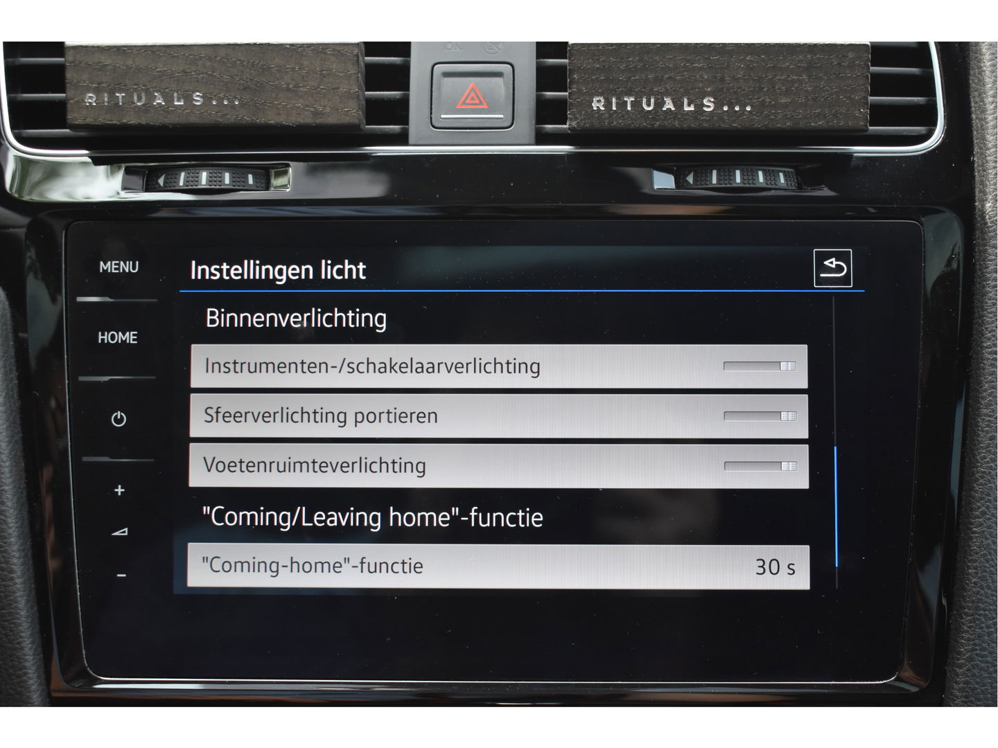 Volkswagen Golf 2.0 TSI 4Motion R Performance Pack | Akrapovic | Pano.dak | Camera | VItrual Cockpit | Keyless | Carplay | Full LED