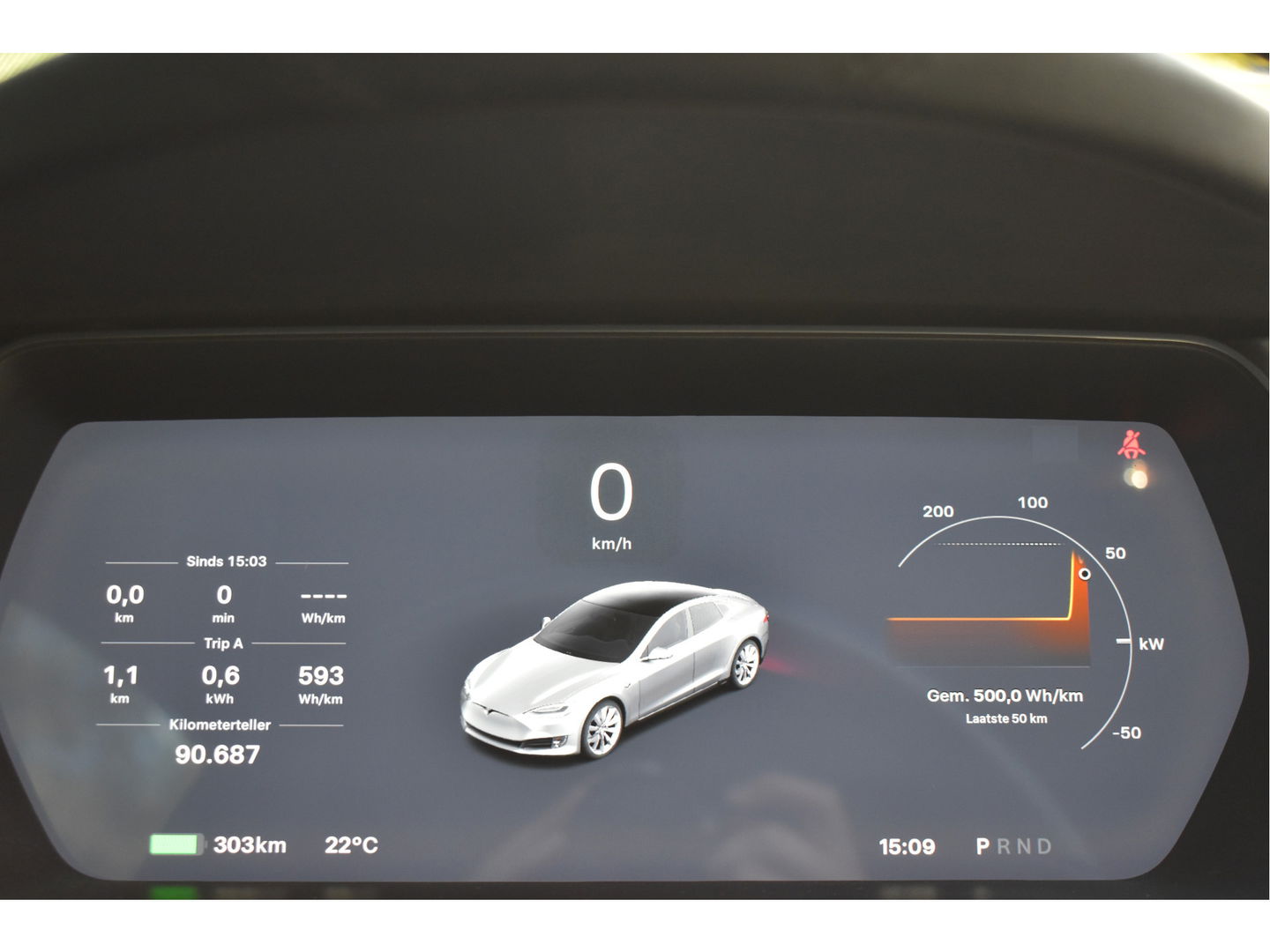Tesla Model S 75D incl. BTW 334 PK | 4x4 | NL- AUTO | Autopilot | Panoramadak | Luchtvering | Carplay | Camera | 21' inch | Dodehoek detectie | Voorstoelen verwarmd