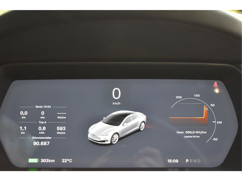 Tesla Model S 75D incl. BTW 334 PK | 4x4 | NL- AUTO | Autopilot | Panoramadak | Luchtvering | Carplay | Camera | 21' inch | Dodehoek detectie | Voorstoelen verwarmd