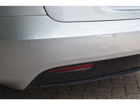Tesla Model S 75D incl. BTW 334 PK | 4x4 | NL- AUTO | Autopilot | Panoramadak | Luchtvering | Carplay | Camera | 21' inch | Dodehoek detectie | Voorstoelen verwarmd