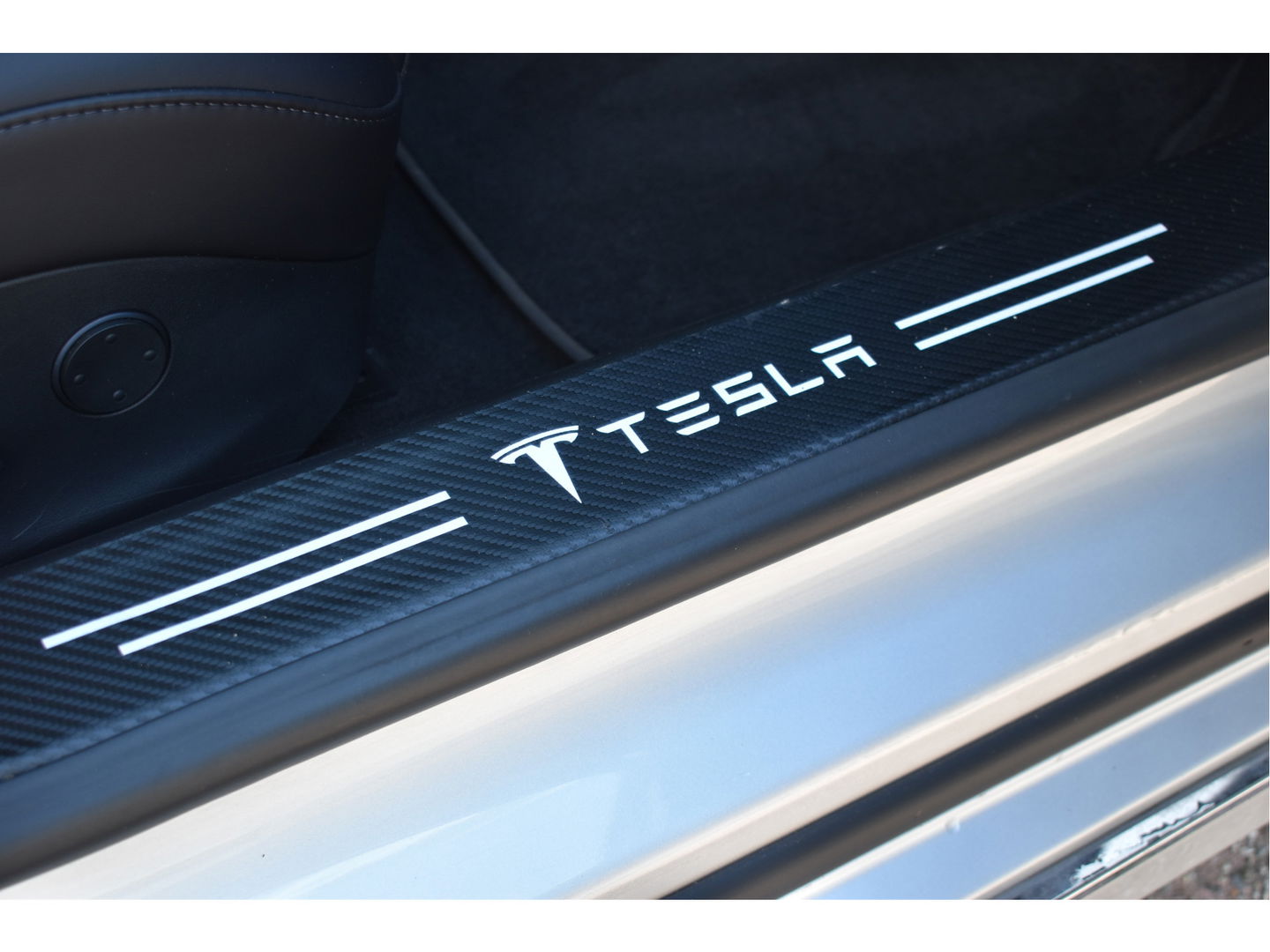 Tesla Model S 75D incl. BTW 334 PK | 4x4 | NL- AUTO | Autopilot | Panoramadak | Luchtvering | Carplay | Camera | 21' inch | Dodehoek detectie | Voorstoelen verwarmd