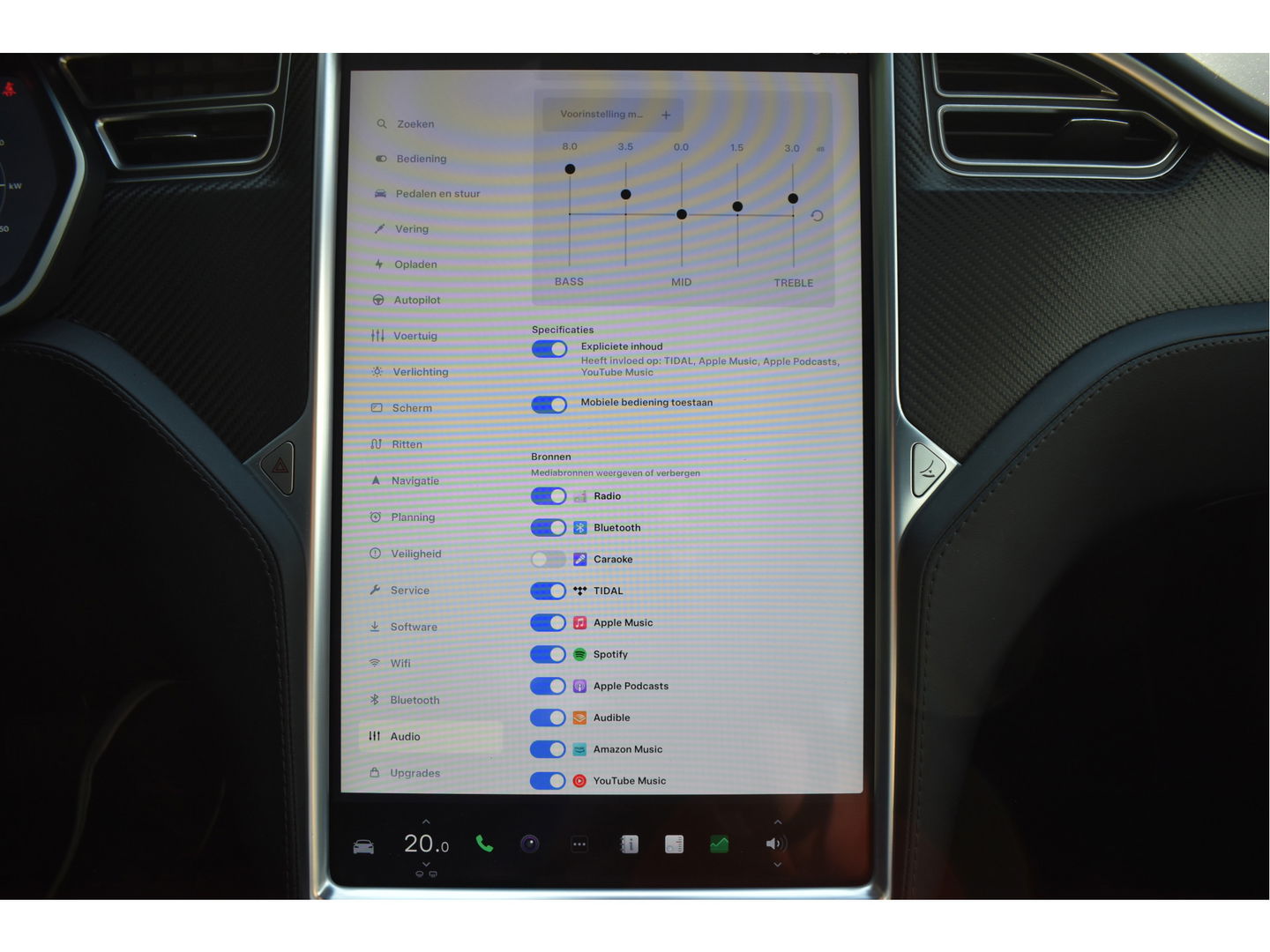 Tesla Model S 75D incl. BTW 334 PK | 4x4 | NL- AUTO | Autopilot | Panoramadak | Luchtvering | Carplay | Camera | 21' inch | Dodehoek detectie | Voorstoelen verwarmd