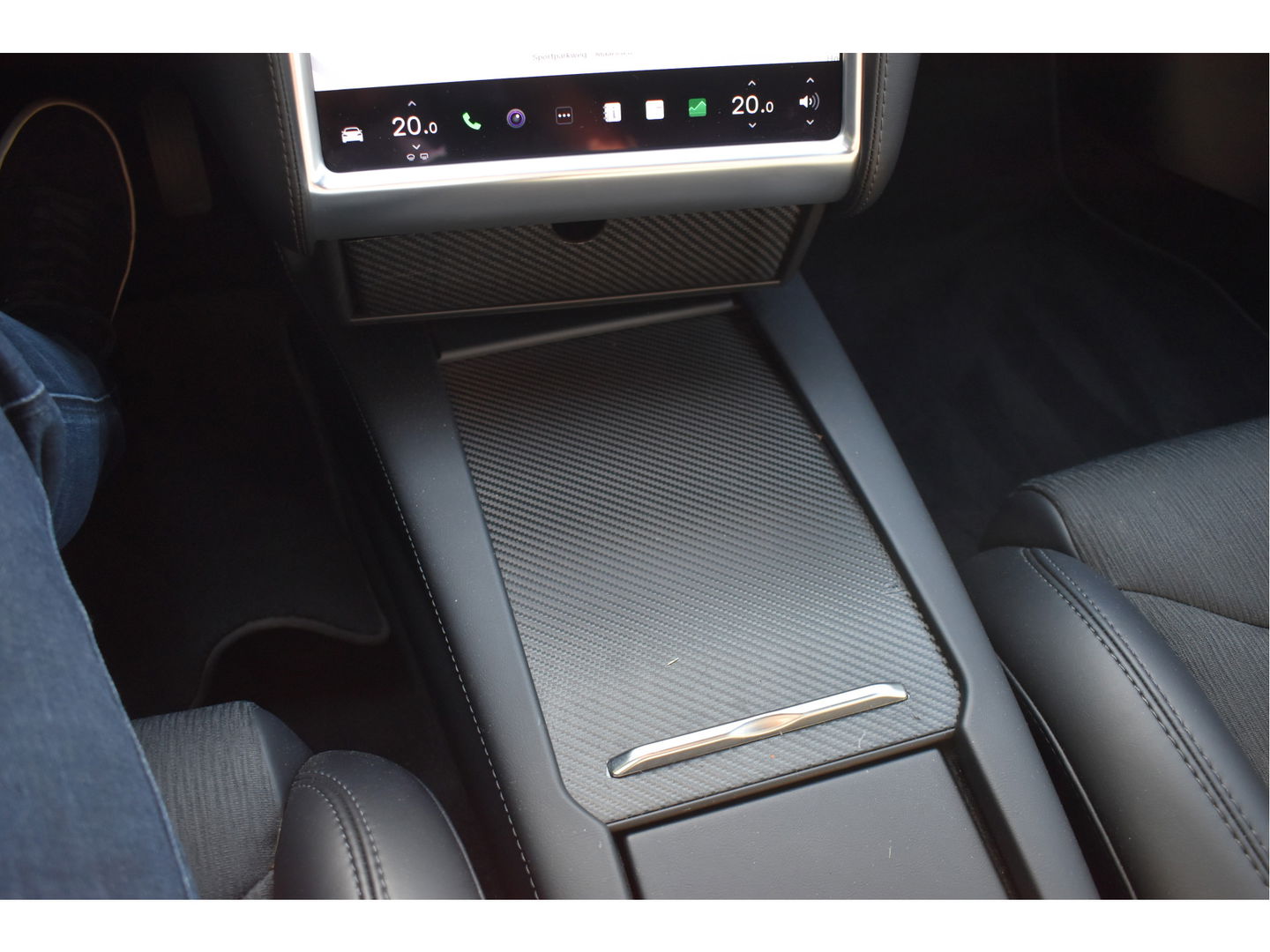 Tesla Model S 75D incl. BTW 334 PK | 4x4 | NL- AUTO | Autopilot | Panoramadak | Luchtvering | Carplay | Camera | 21' inch | Dodehoek detectie | Voorstoelen verwarmd