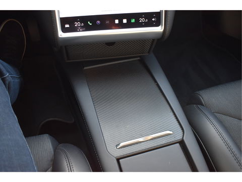 Tesla Model S 75D incl. BTW 334 PK | 4x4 | NL- AUTO | Autopilot | Panoramadak | Luchtvering | Carplay | Camera | 21' inch | Dodehoek detectie | Voorstoelen verwarmd