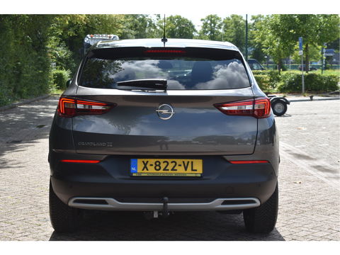 Opel Grandland 1.2 Turbo Elegance 131 PK Winter pakket | DAB | Carplay / Androidauto | Stoelverwarming 4x | Camera | Trekhaak | 4-Seasons | LED verlichting